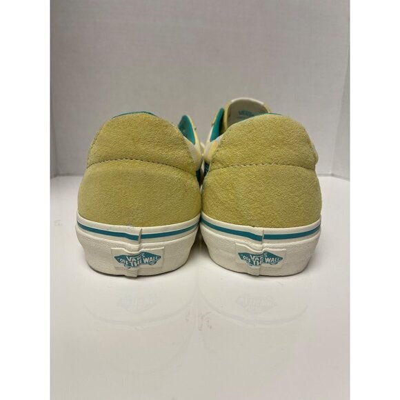 Athletic_Shoes